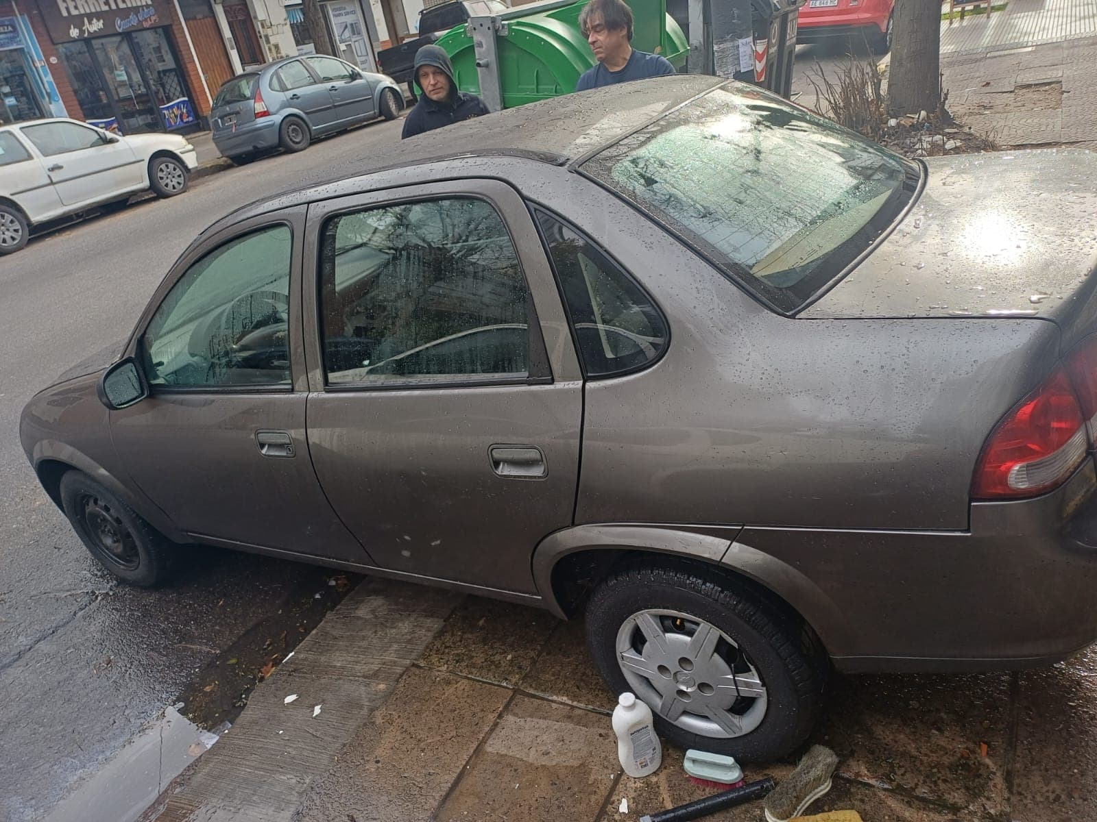 Chevrolet Corsa Classic 2016 - foto 1